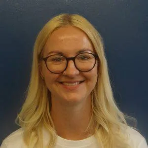 Chloe Saunders